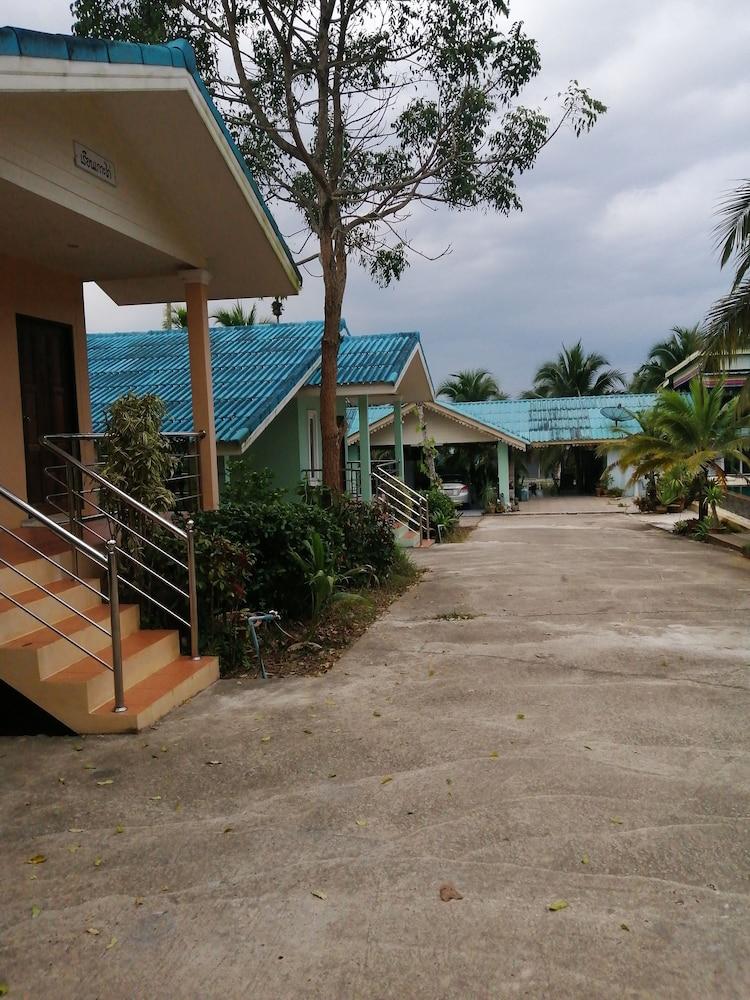 Oyo 75515 Sairung Farmstay Krabi town Exterior foto
